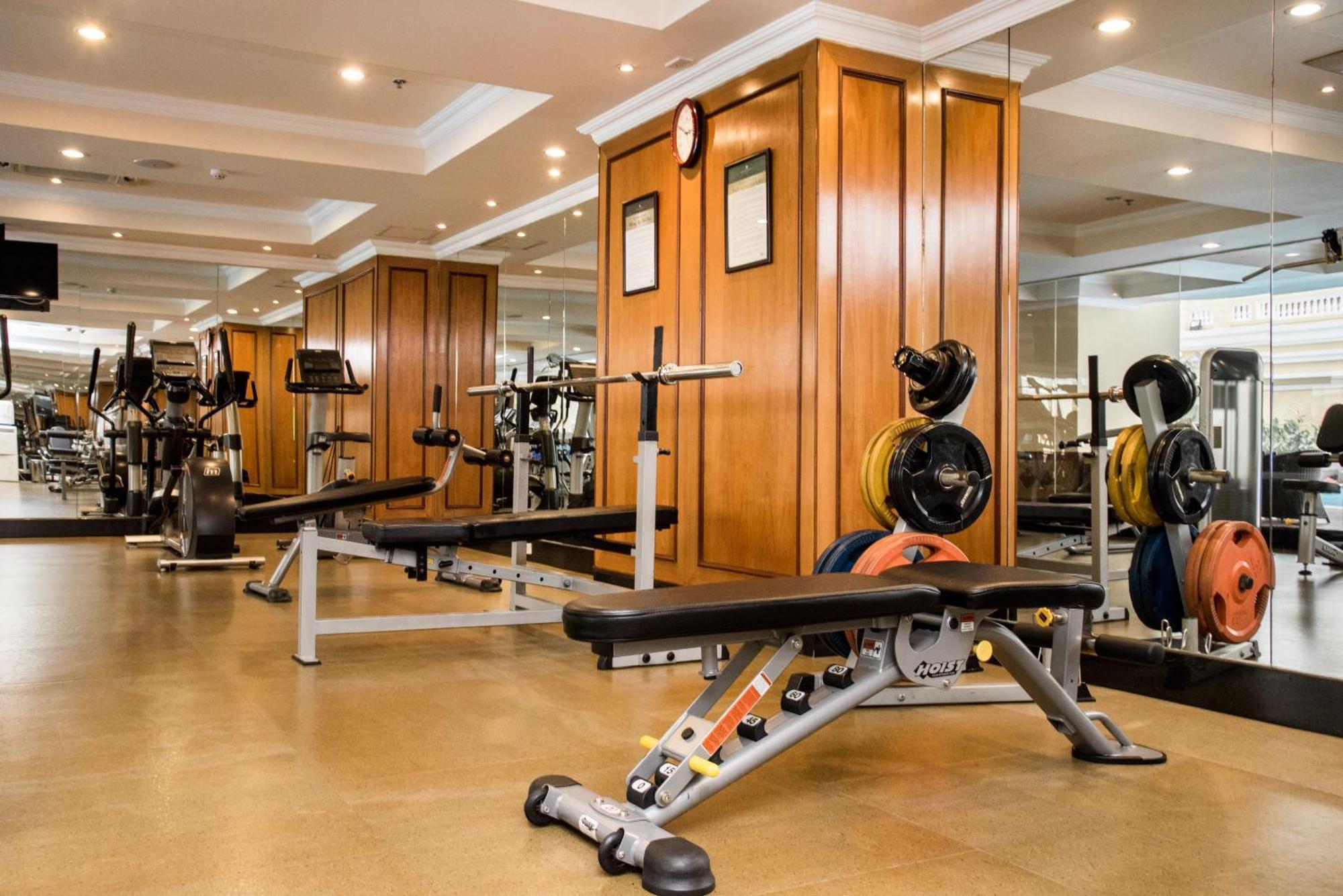 Sherwood Residence Hô Chi Minh-Ville Extérieur photo The gym at the Taj Bengal