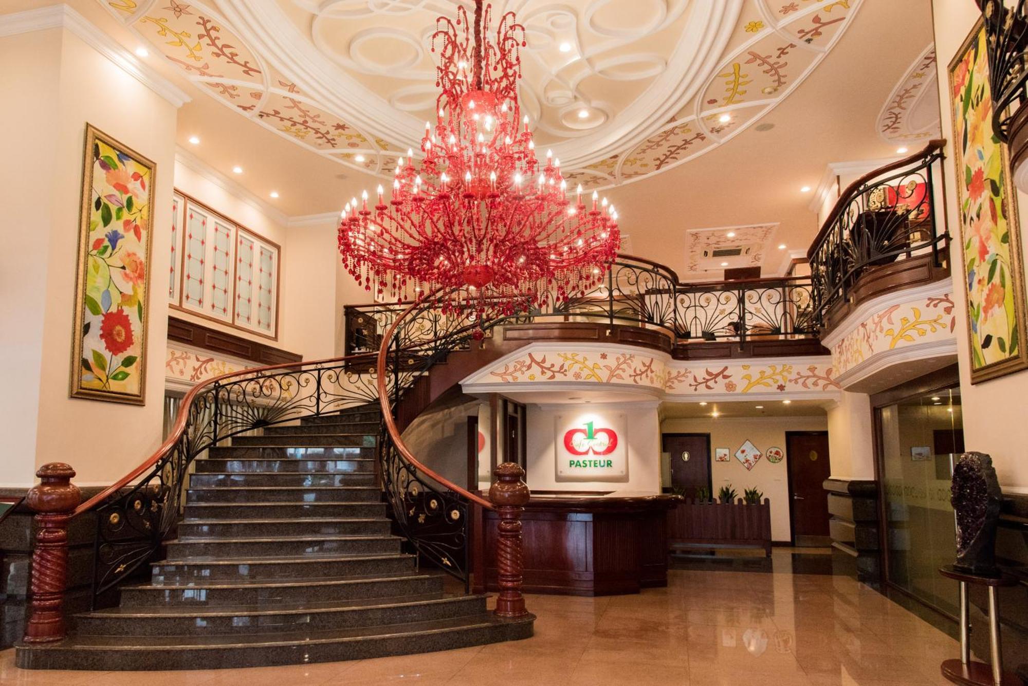 Sherwood Residence Hô Chi Minh-Ville Extérieur photo Lobby of the hotel